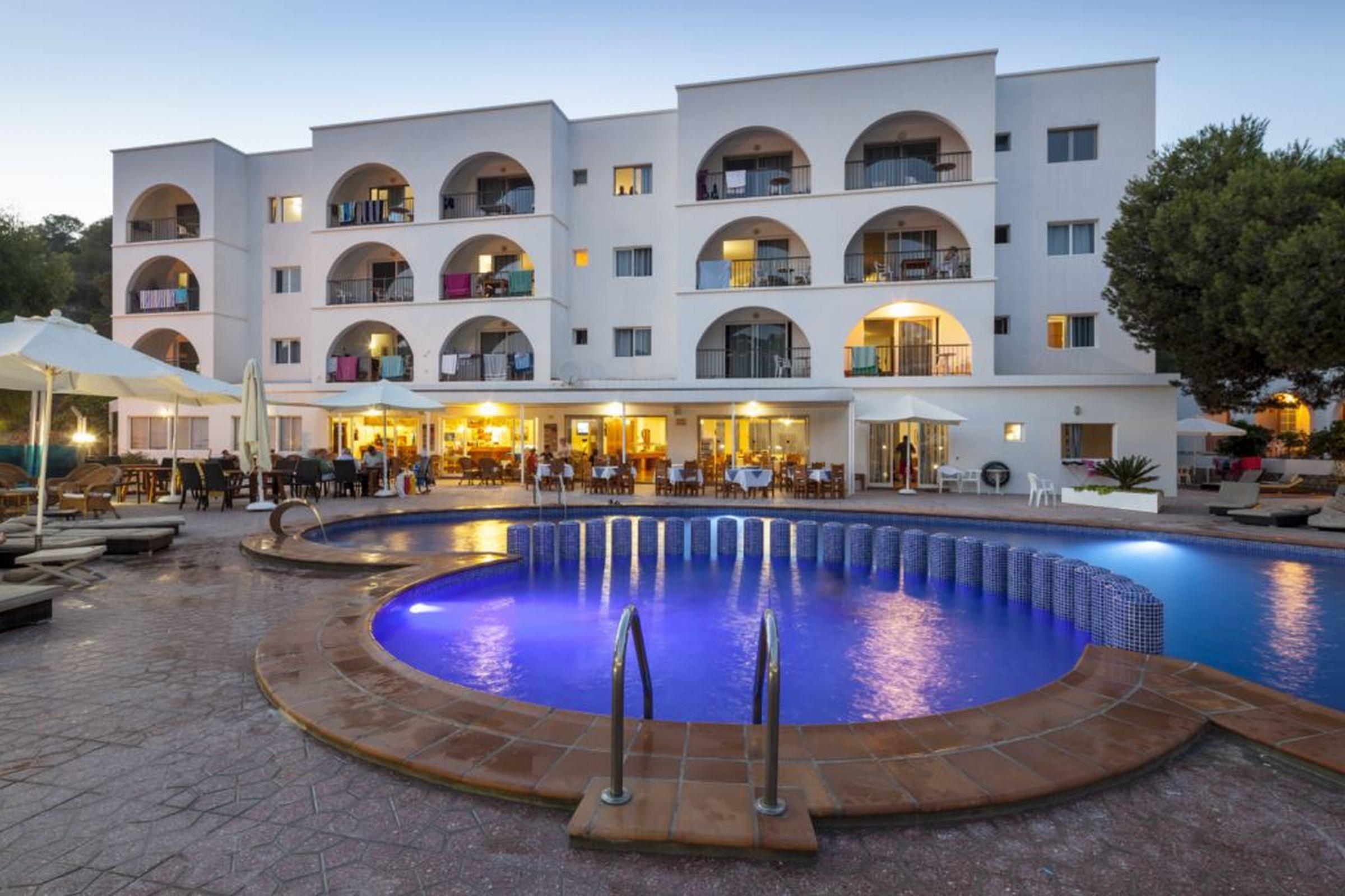 Aparthotel Puerto Cala Vadella Cala Vadella  Eksteriør bilde