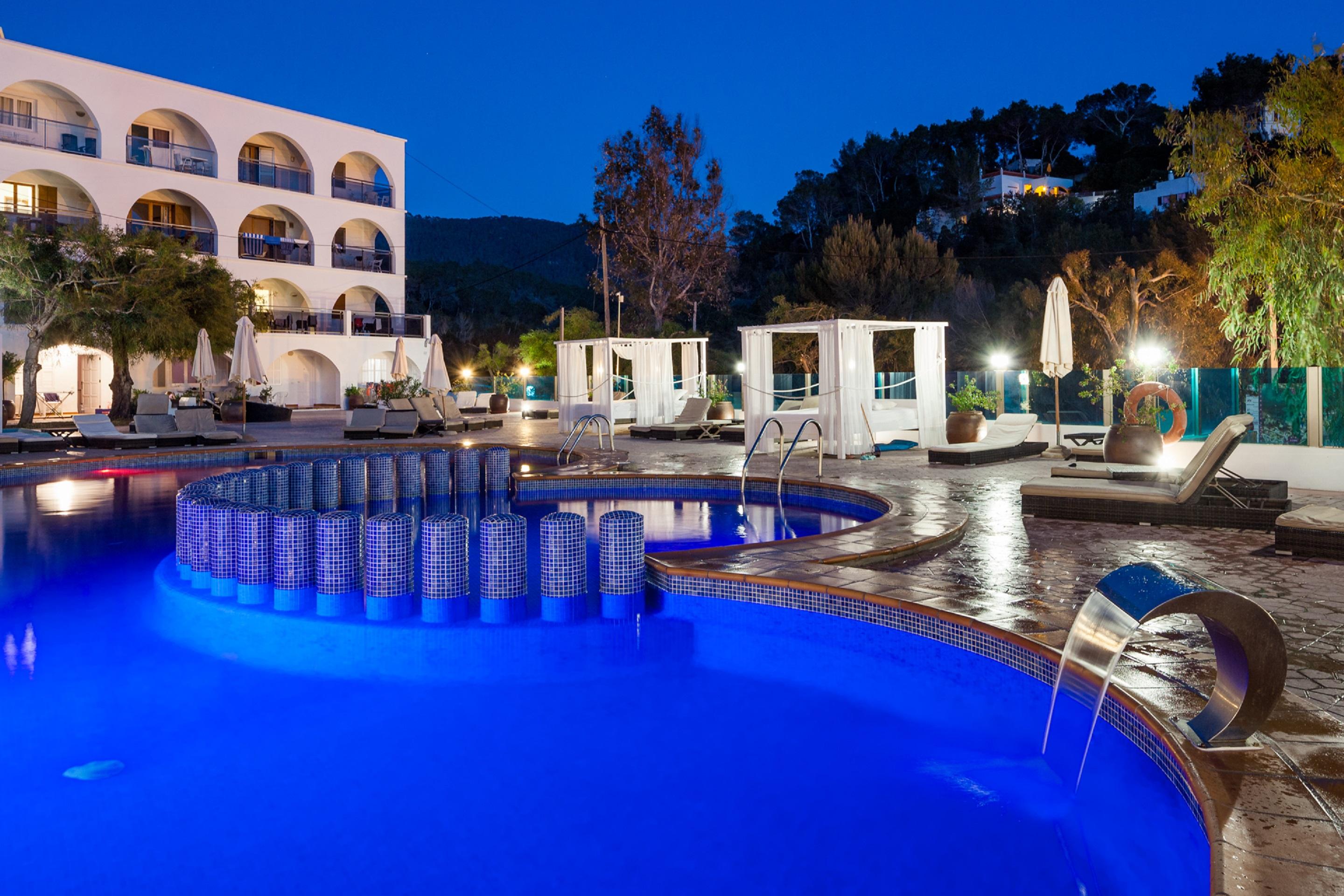 Aparthotel Puerto Cala Vadella Cala Vadella  Eksteriør bilde