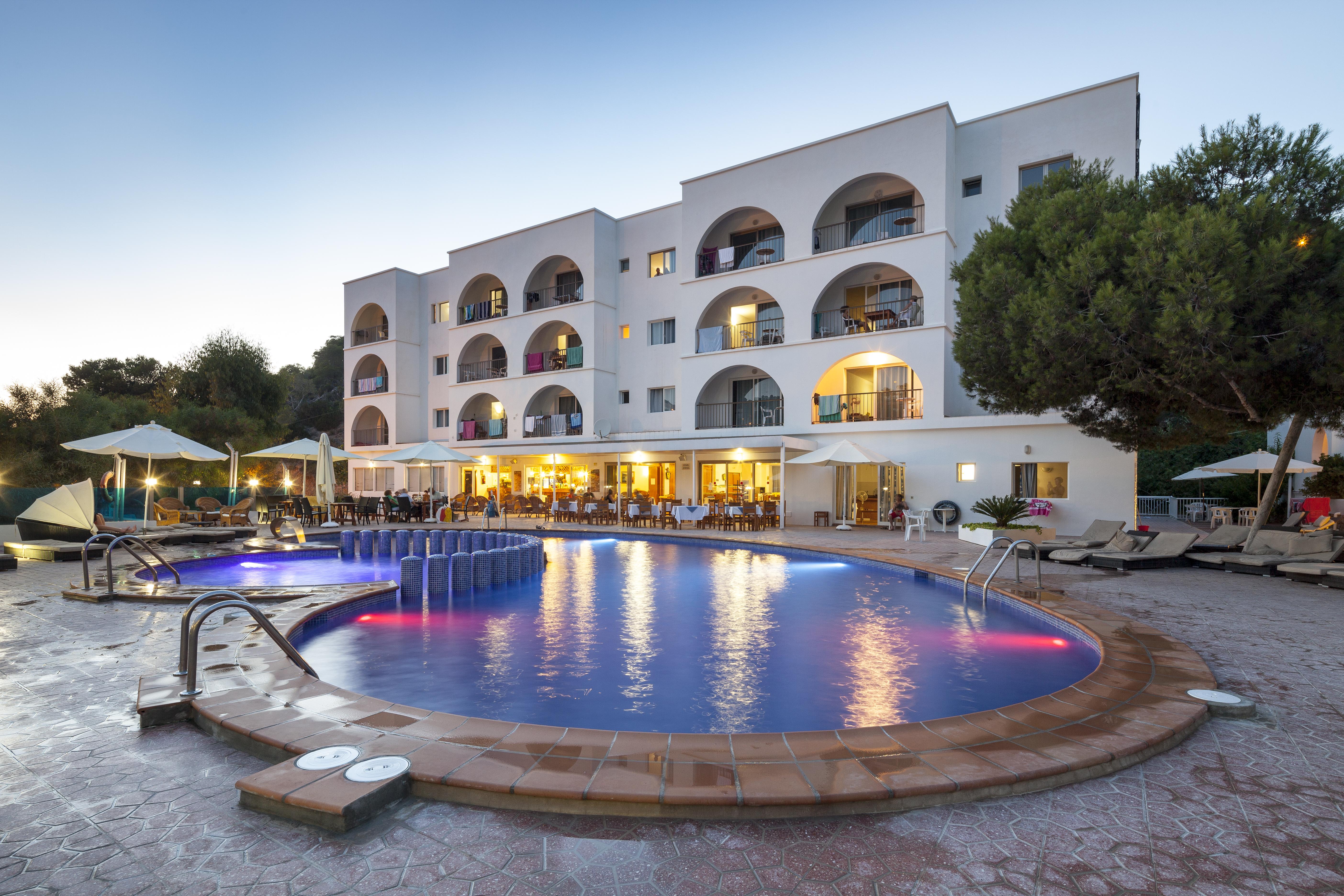 Aparthotel Puerto Cala Vadella Cala Vadella  Eksteriør bilde