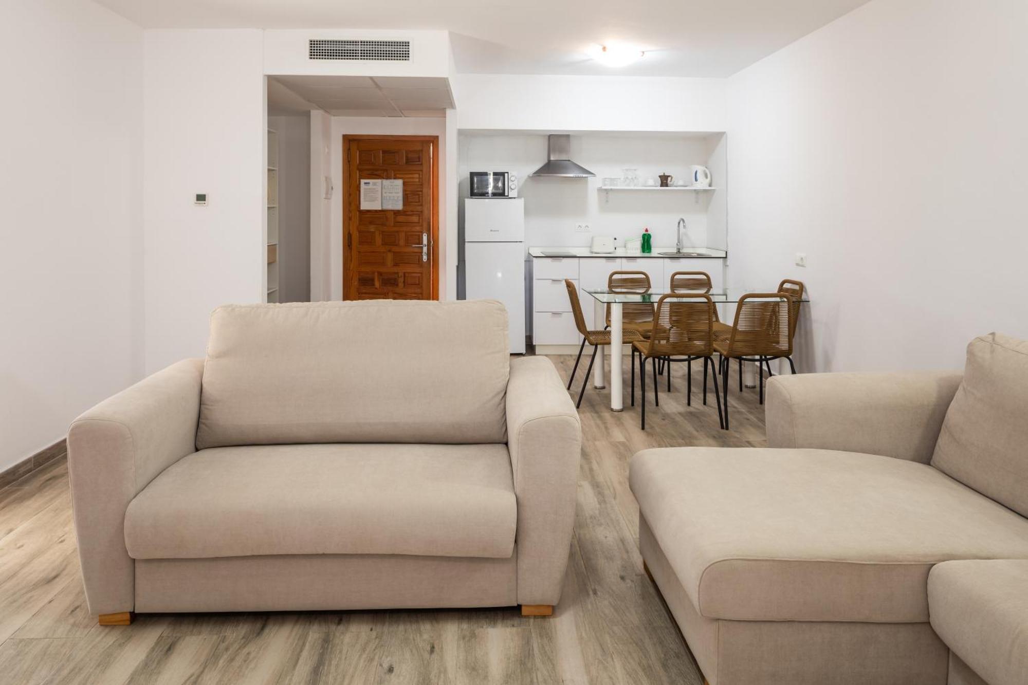 Aparthotel Puerto Cala Vadella Cala Vadella  Eksteriør bilde
